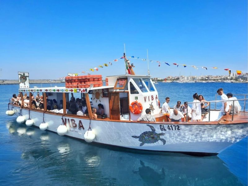 Escursioni in barca a Gallipoli - Home Viba Tour barca e cerchio